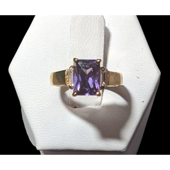 Whimsical Fantasy Purple Stone Bright Gold Tone Ring Size - Picture 10 of 16